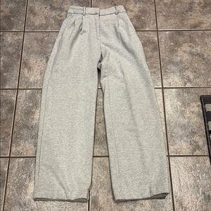 The group babaton Pants size 2XS